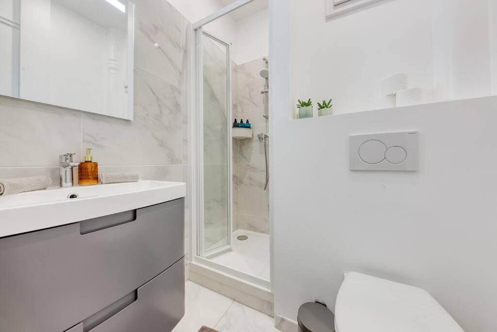 Apartment Le Paisible Parisien A 3 Minutes Du Metro Vincennes